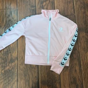 8/10 Converse zip up starter jacket in like new condition.